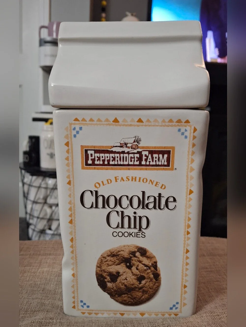 Vintage Pepperidge Farm Ceramic Cookie Jar - Ginger Man - Chocolate Chip